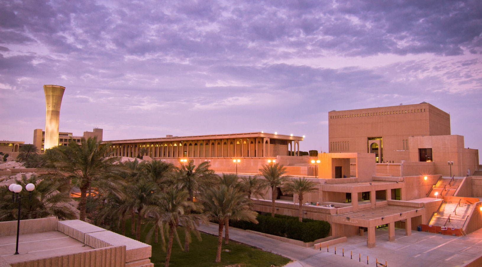 وظائف أكاديمية وبحثية شاغرة بجامعة الملك فهد للبترول والمعادن